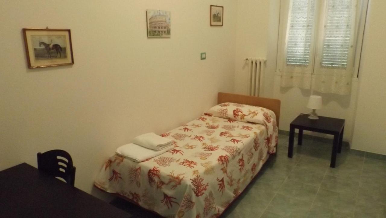Foresteria Roma Esercito Della Salvezza Buitenkant foto