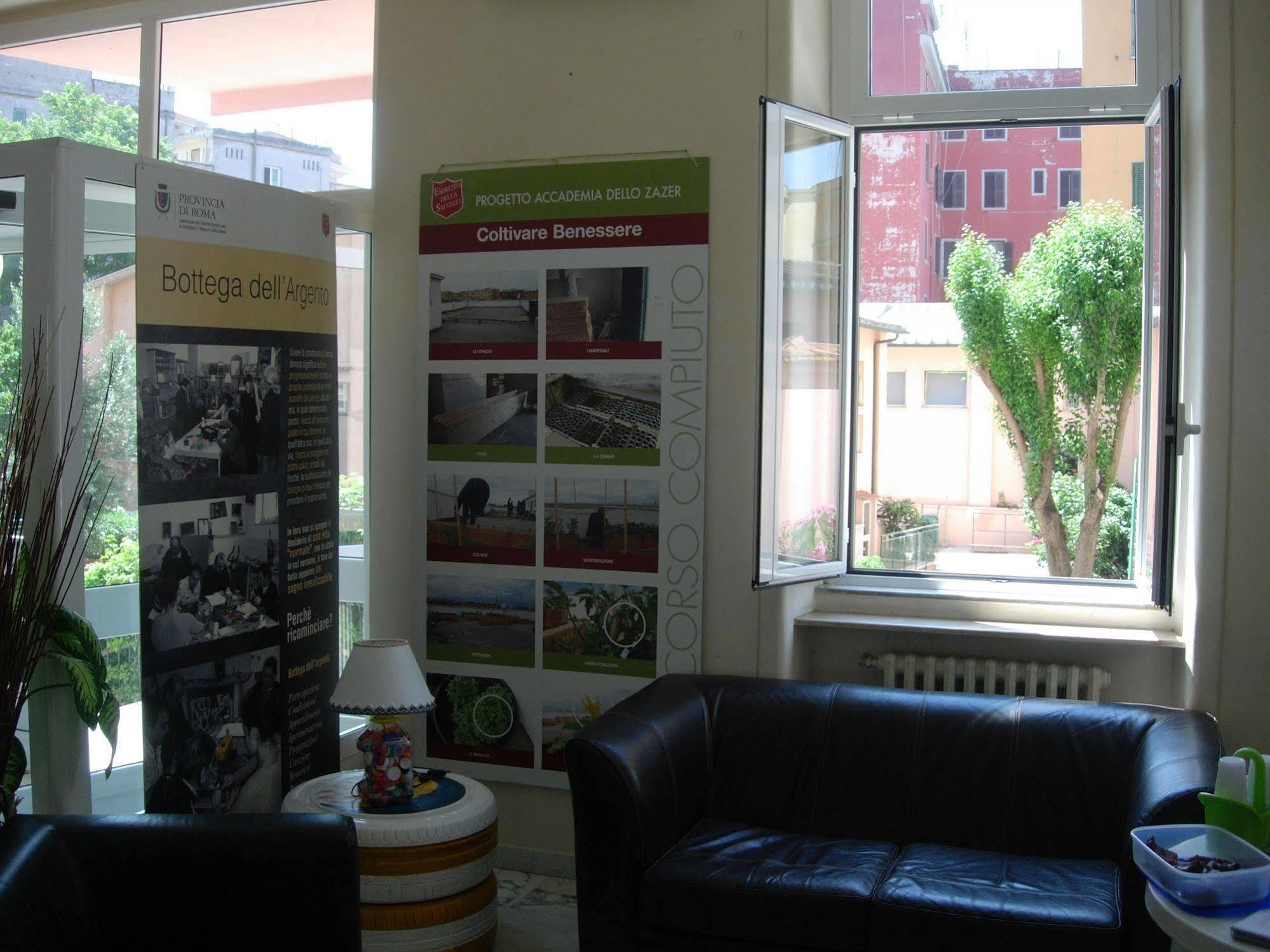 Foresteria Roma Esercito Della Salvezza Buitenkant foto