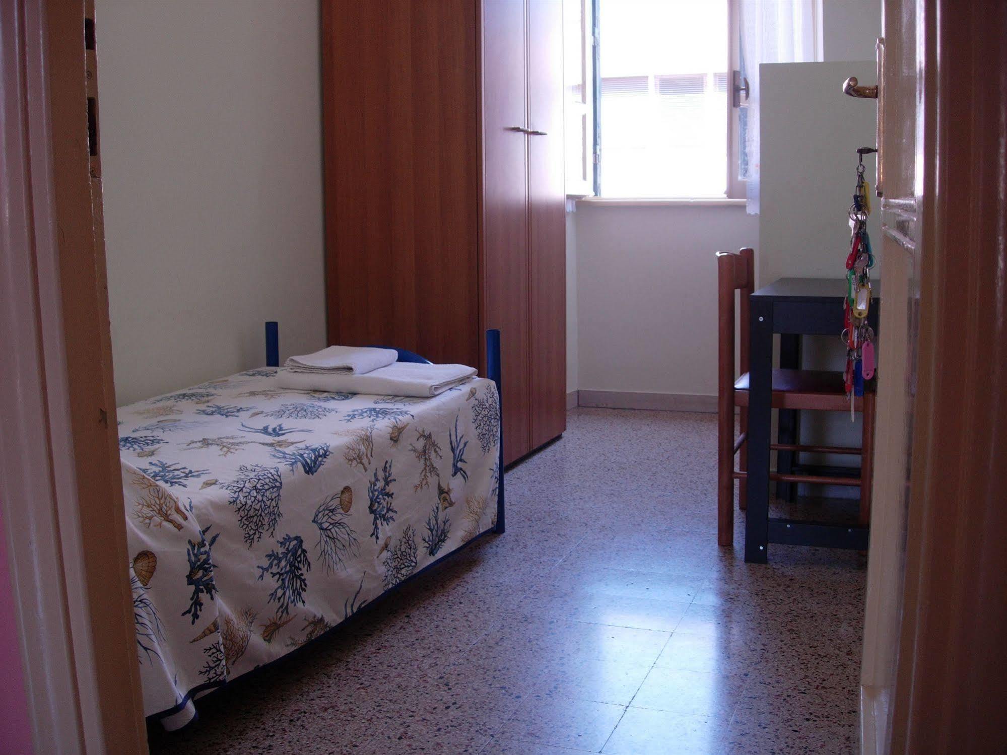 Foresteria Roma Esercito Della Salvezza Buitenkant foto